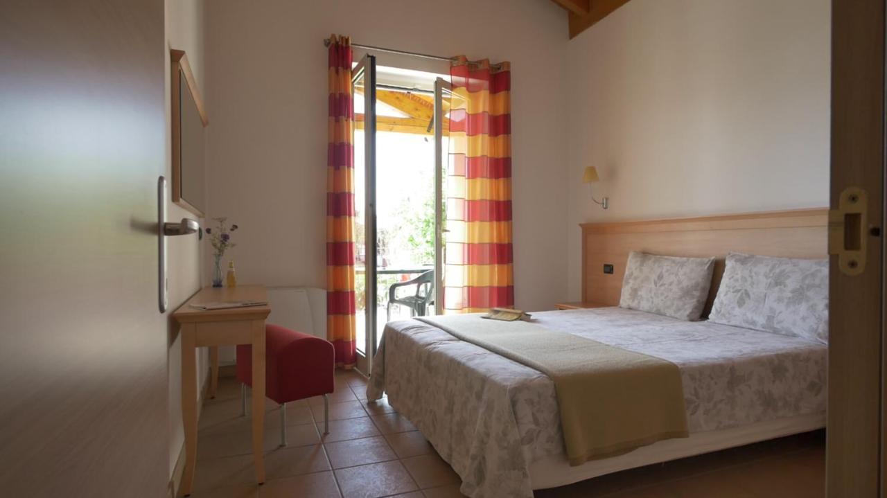 Residence Alice Dormelletto Εξωτερικό φωτογραφία