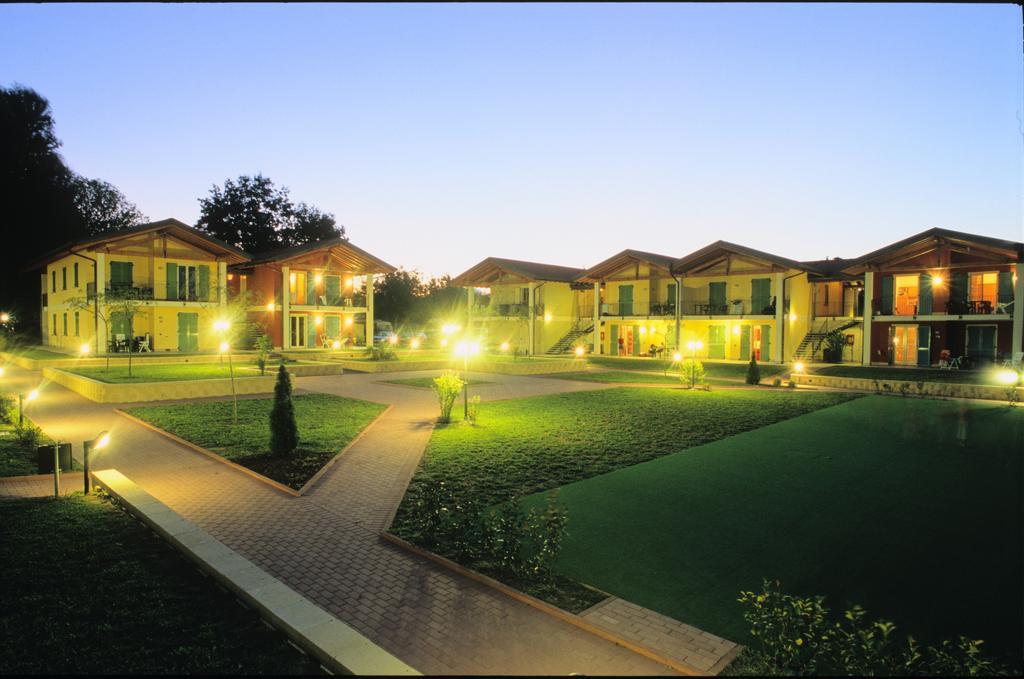 Residence Alice Dormelletto Εξωτερικό φωτογραφία